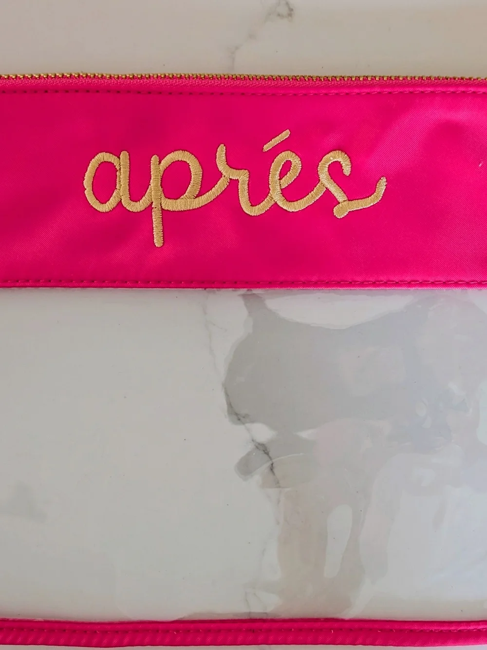 Hot Pink Clear Travel Pouch - apŕes